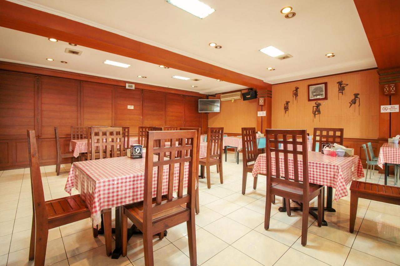 Vaccinated Staff - Oyo 352 Homestay Sabang Bandung Exterior foto
