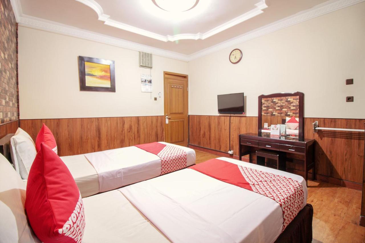 Vaccinated Staff - Oyo 352 Homestay Sabang Bandung Exterior foto